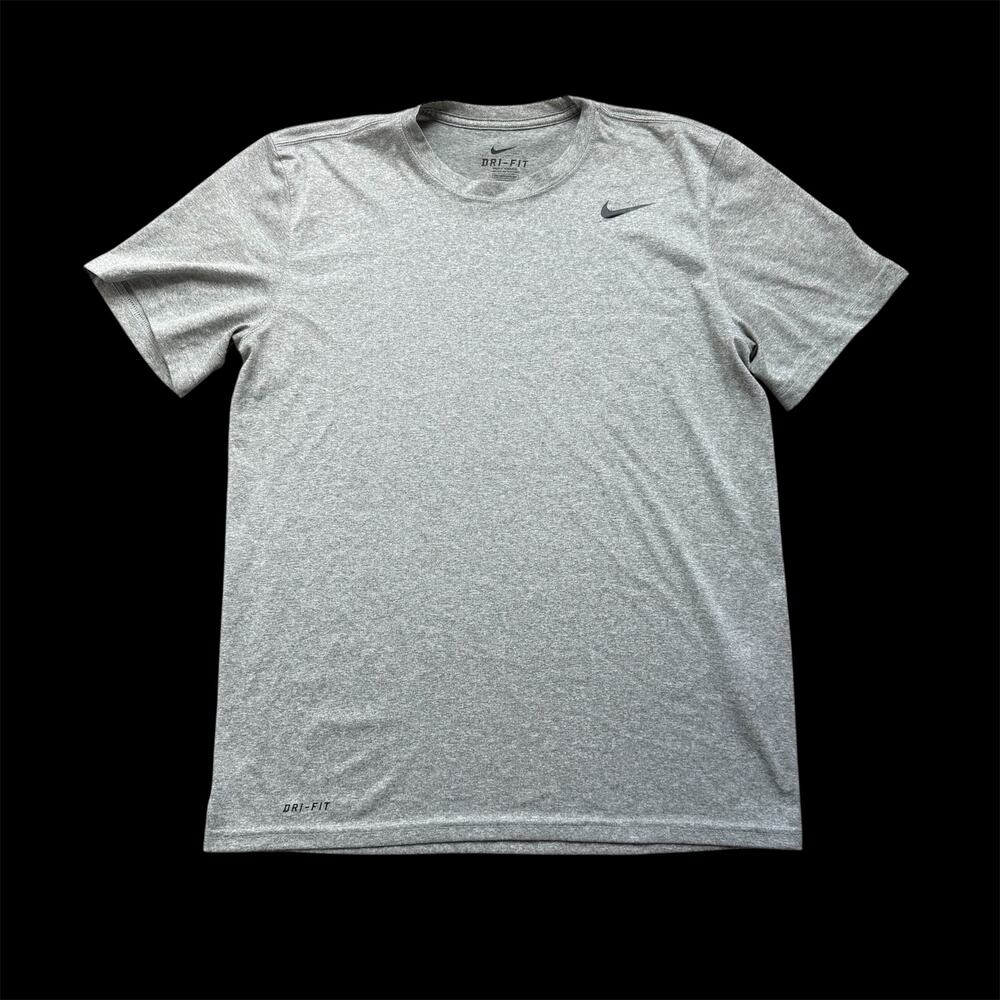 Men's M NIKE Gray Short Sleeve Athletic Tee Shirt Dri-Fit Black Swoosh